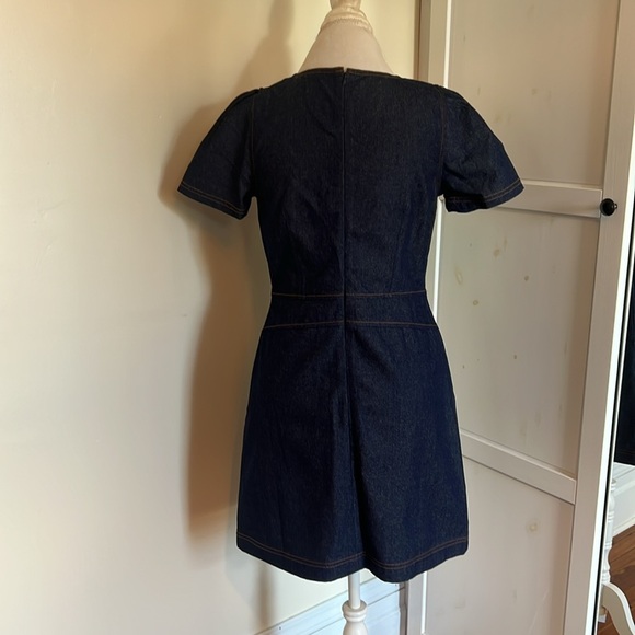 Ann Taylor Classic Dark Wash Denim Blue Mini Short Sleeve Dress Size 6P - Picture 8 of 10